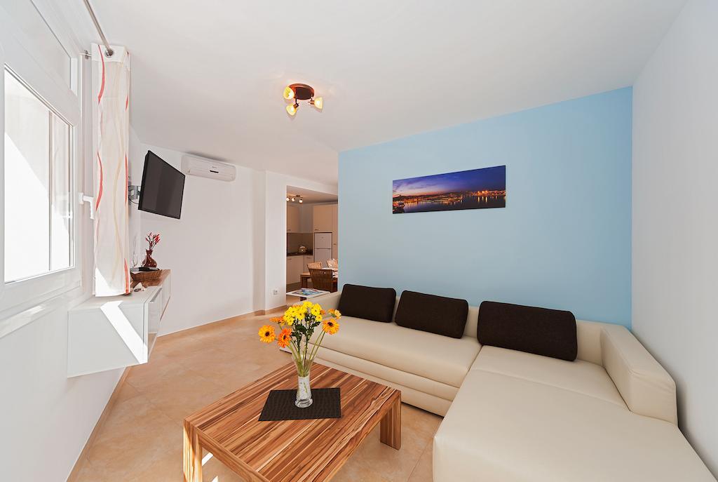Apartamentos Mar Y Sol Miami Playa Oda fotoğraf