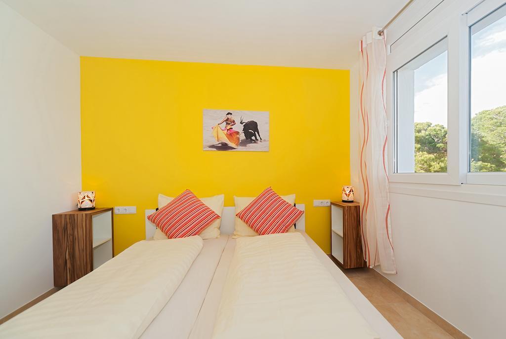 Apartamentos Mar Y Sol Miami Playa Oda fotoğraf